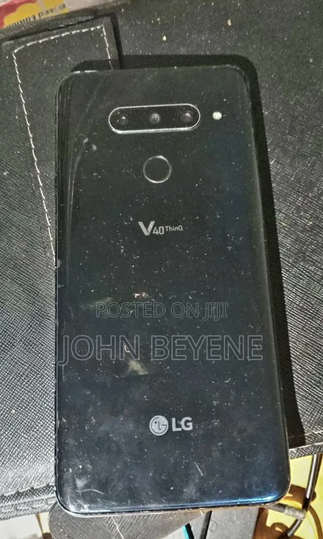 LG V40 ThinQ 64 GB Black