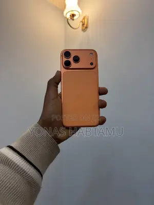 New Apple iPhone 17 Pro Max 256 GB Orange
