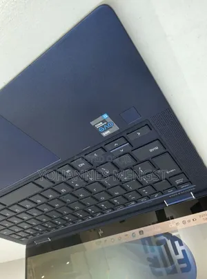 New Laptop HP Dragonfly G2 16GB Intel Core i7 SSD 512GB