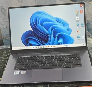 New Laptop Huawei MateBook X Pro 8GB Intel Core i3 SSD 512GB