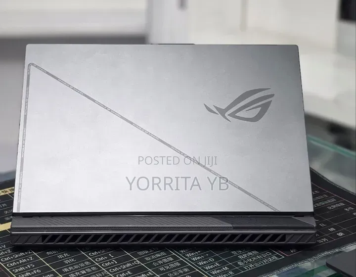 New Laptop Asus ROG Strix G16 G614 16GB Intel Core i5 SSD 512GB