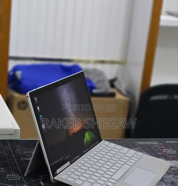 New Laptop Microsoft Surface Pro 7 16GB Intel Core i5 SSD 256GB