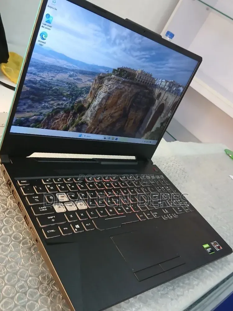 New Laptop Airis 16GB AMD Ryzen 7 SSD 512GB