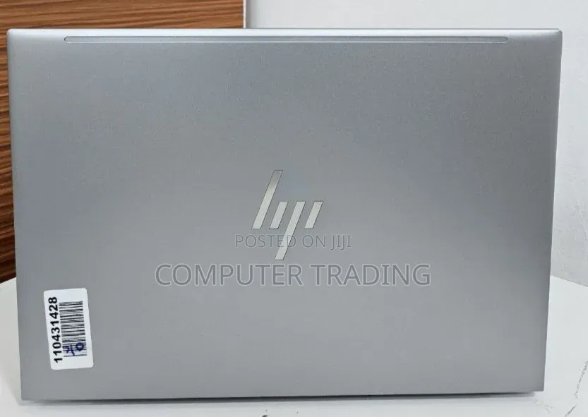 New Laptop HP ZBook Firefly 14 G10 16GB Intel Core i7 SSD 512GB