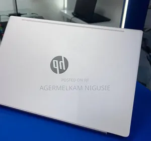 New Laptop HP Pavilion 15 8GB Intel Core i5 SSD 512GB
