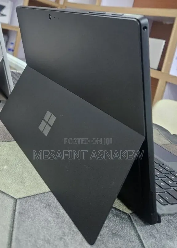 New Laptop Microsoft Surface Pro 6 16GB Intel Core i7 SSD 512GB