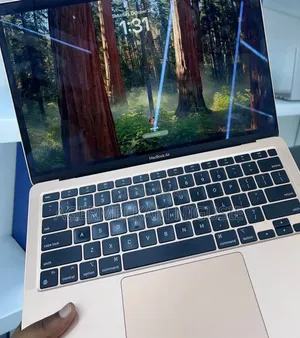 New Laptop Apple MacBook Pro 2021 M1 8GB AMD Ryzen 7 SSD 1T