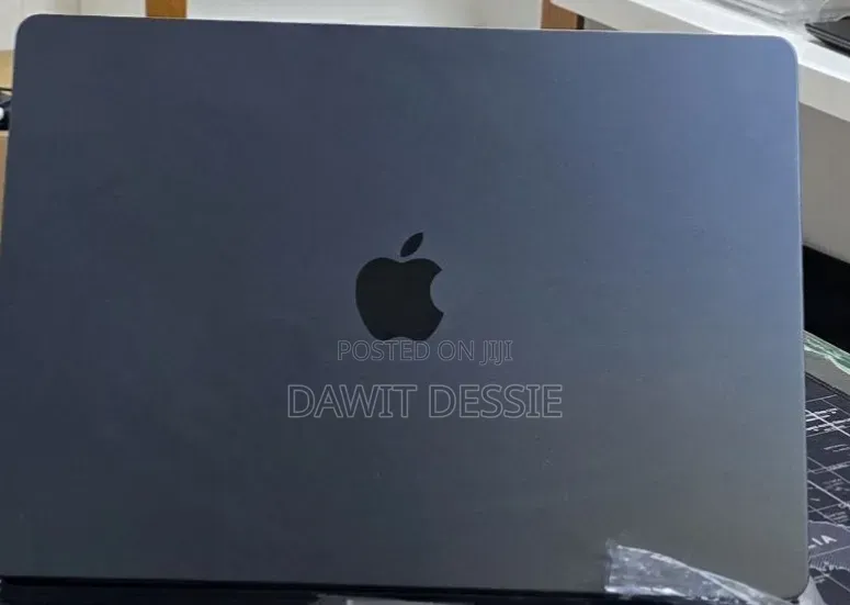 New Laptop Apple MacBook Air 2026 M5 16GB Apple M5 SSD 512GB