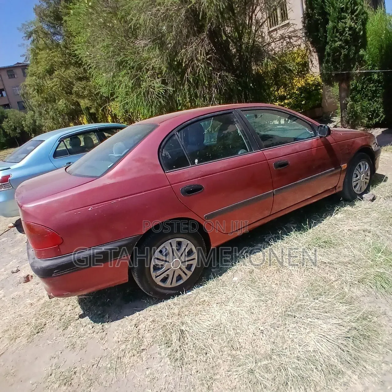 Toyota Avensis 2000 Burgundy