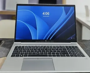 New Laptop HP ZBook Firefly 14 G10 16GB Intel Core i7 SSD 512GB
