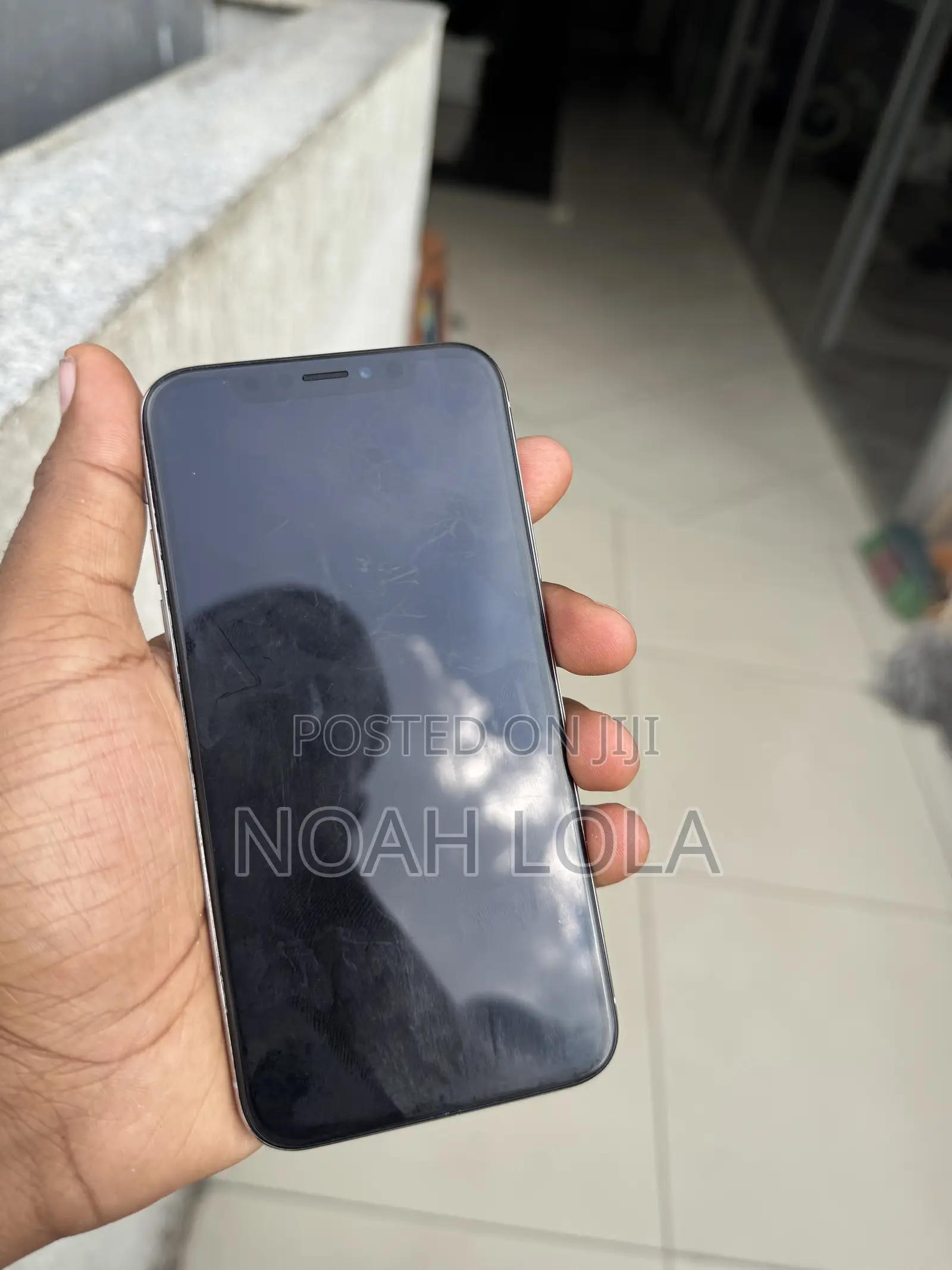 Apple iPhone X 64 GB White
