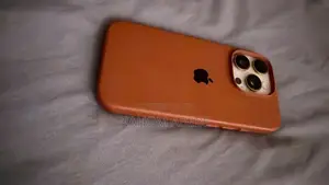 Apple iPhone 16 Pro 256 GB Gold