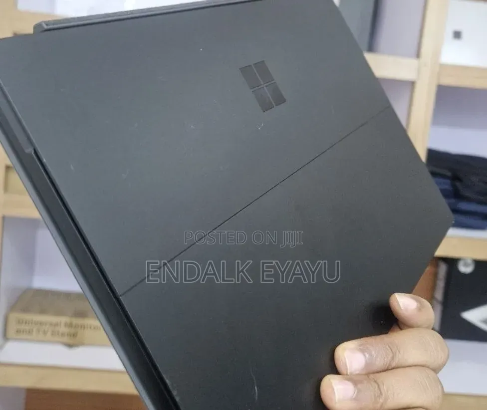 New Laptop Microsoft Surface Pro 6 16GB Intel Core i7 SSD 512GB