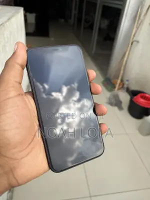 New Apple iPhone 11 128 GB Black