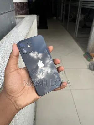New Apple iPhone 12 64 GB Black