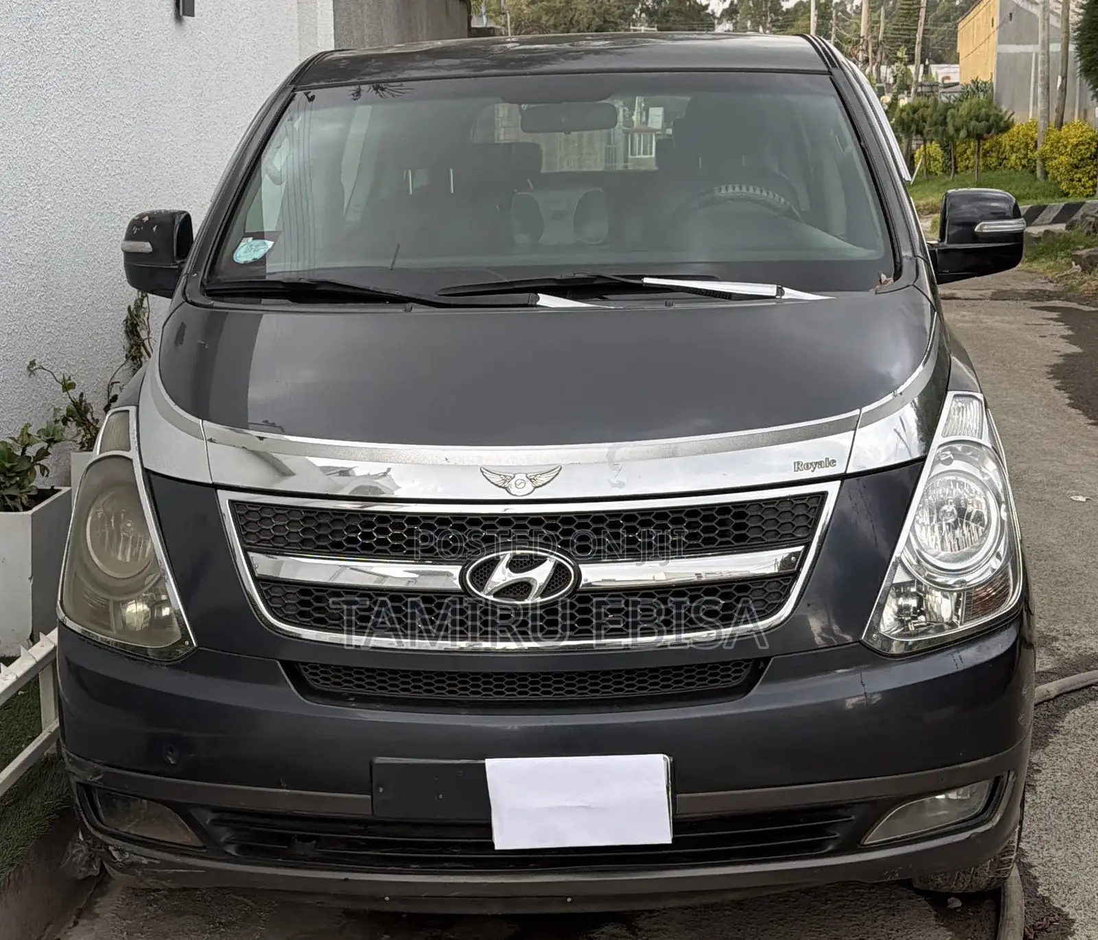 Hyundai H200 2015 Blue