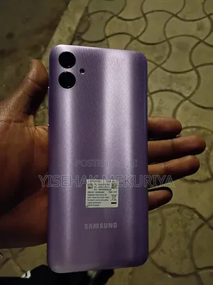 New Samsung Galaxy A04 64 GB Purple