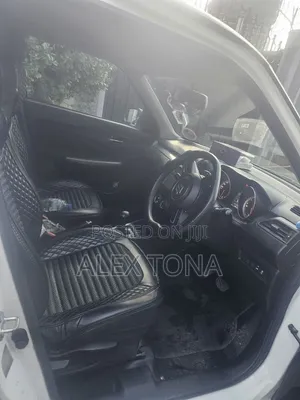Suzuki Swift 2021 White