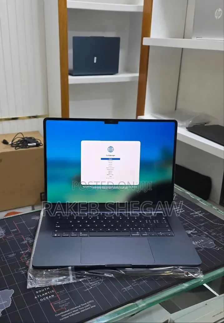 New Laptop Apple MacBook Air 2026 M5 16GB Apple M5 SSD 512GB