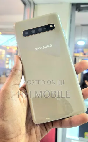 New Samsung Galaxy S10 5G 256 GB