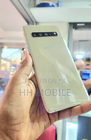 New Samsung Galaxy S10 5G 256 GB