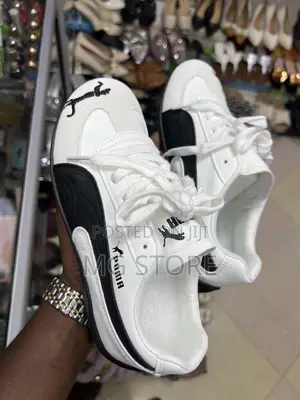 New Original Puma Shoe