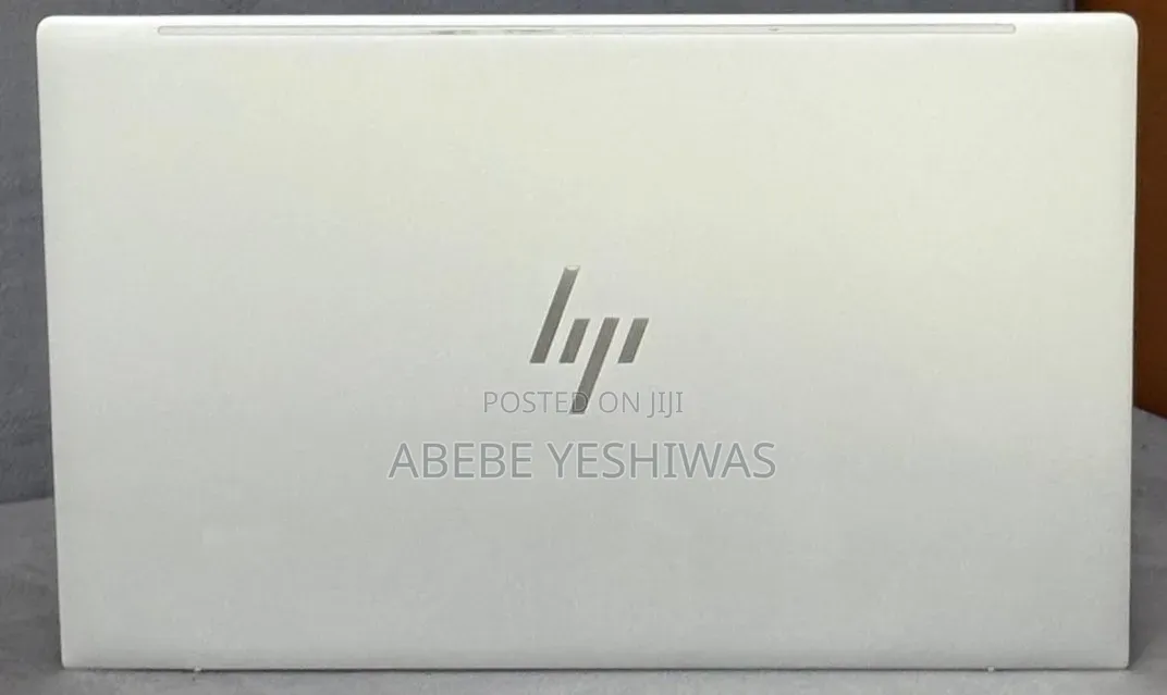 New Laptop HP Envy X2 16GB Intel Core i5 SSD 512GB
