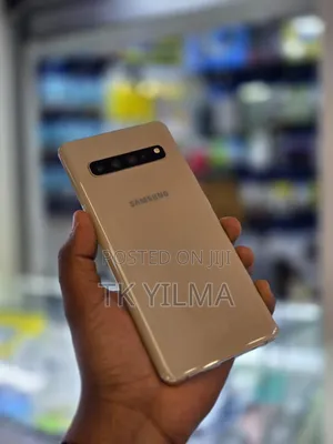 New Samsung Galaxy S10 5G 256 GB