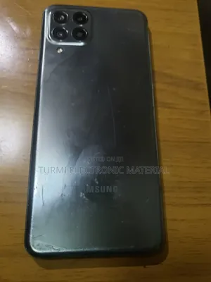 Samsung Galaxy M33 5G 128 GB Green