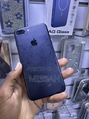 Apple iPhone 7 Plus 32 GB Black