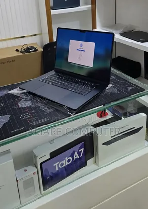New Laptop Apple MacBook Air 2026 M5 16GB Apple M5 SSD 512GB