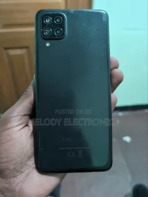 Samsung Galaxy A12 64 GB Black