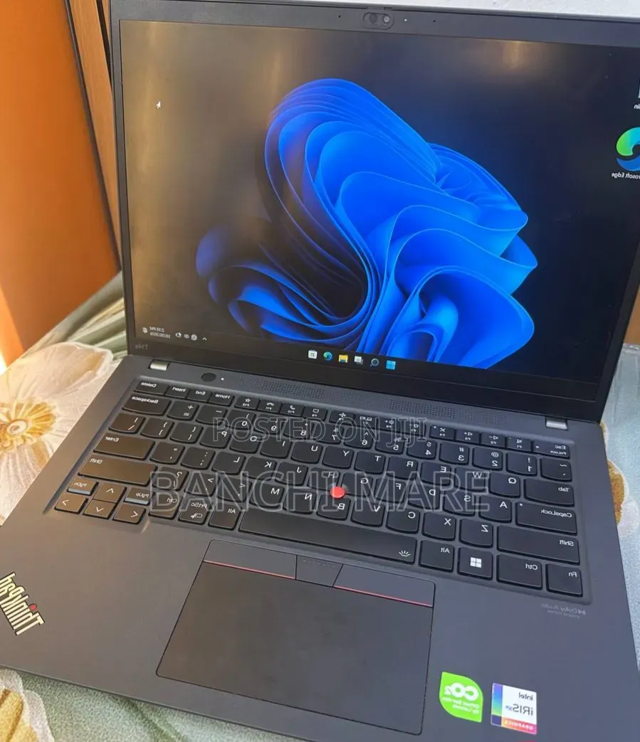 New Laptop Lenovo ThinkPad T14s Gen 2 32GB Intel Core i7 SSD 512GB
