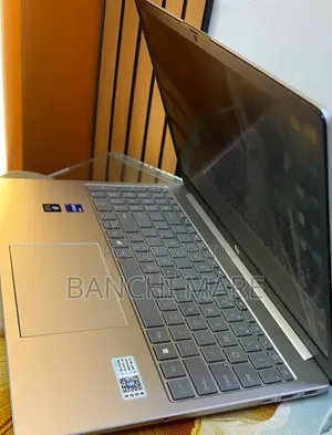 New Laptop HP Stream Notebook 16GB Intel Core i7 SSD 1T