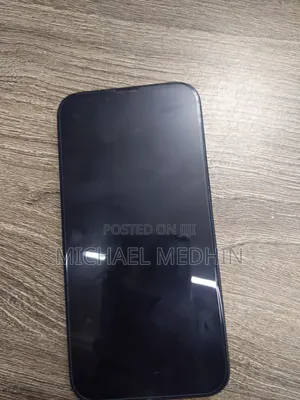 Apple iPhone 13 128 GB Black