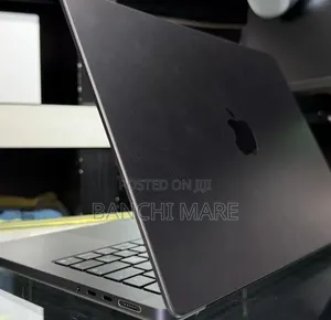 New Laptop Apple MacBook Pro 2025 M5 16GB Apple M5 SSD 512GB