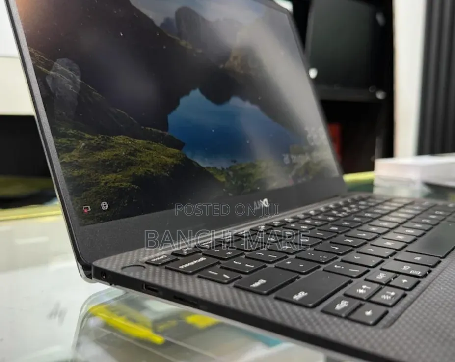 New Laptop Dell XPS 13 16GB Intel Core i7 SSD 512GB