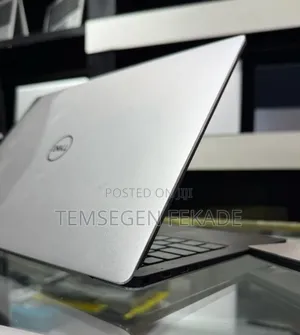 New Laptop Dell XPS 13 16GB Intel Core i7 SSD 512GB