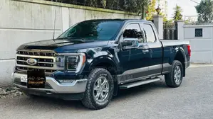 Ford F-150 2022 Black