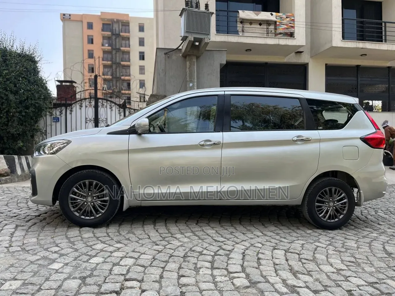 Suzuki Ertiga 2021 Silver