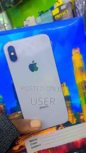 New Apple iPhone X 64 GB Silver
