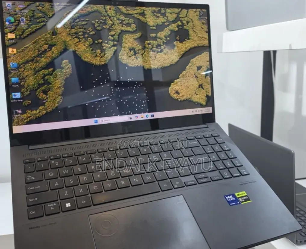 New Laptop Asus Vivobook 15 16GB Intel Core Ultra 9 SSD 512GB