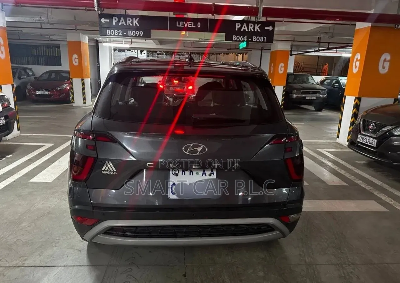 Hyundai Creta 2023 Gray
