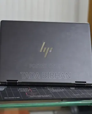 New Laptop HP Spectra 13 16GB Intel Core i7 SSD 512GB