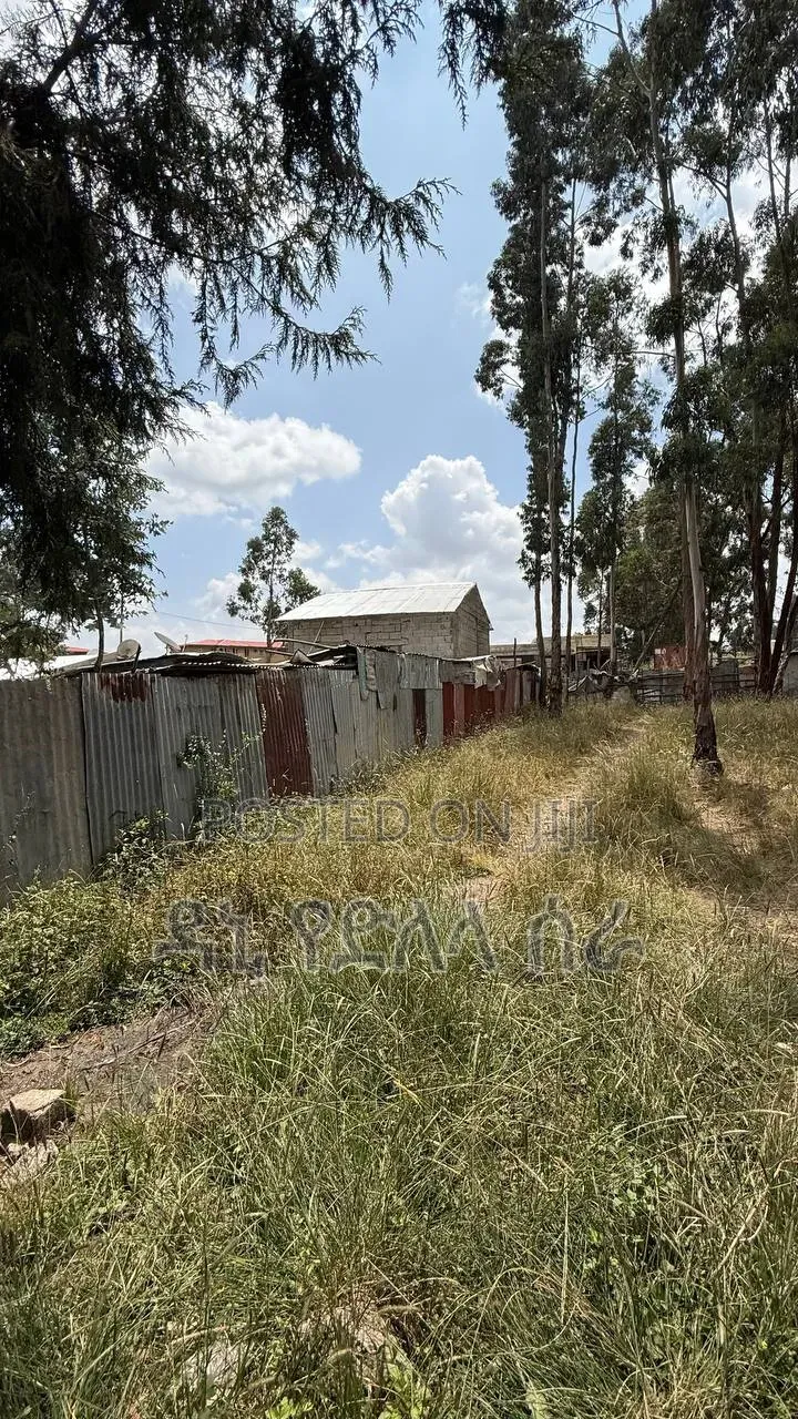 1bdrm House in አዲስ አበባ, Bole for sale