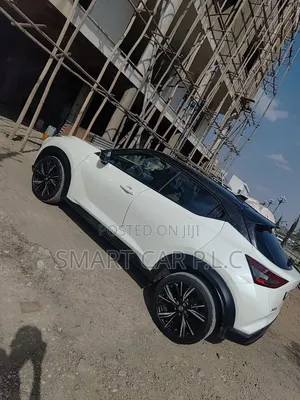 Nissan Juke 2021 White