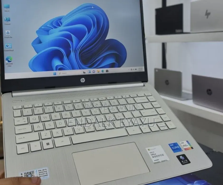 New Laptop HP Stream Notebook 16GB Intel Core i5 SSD 512GB