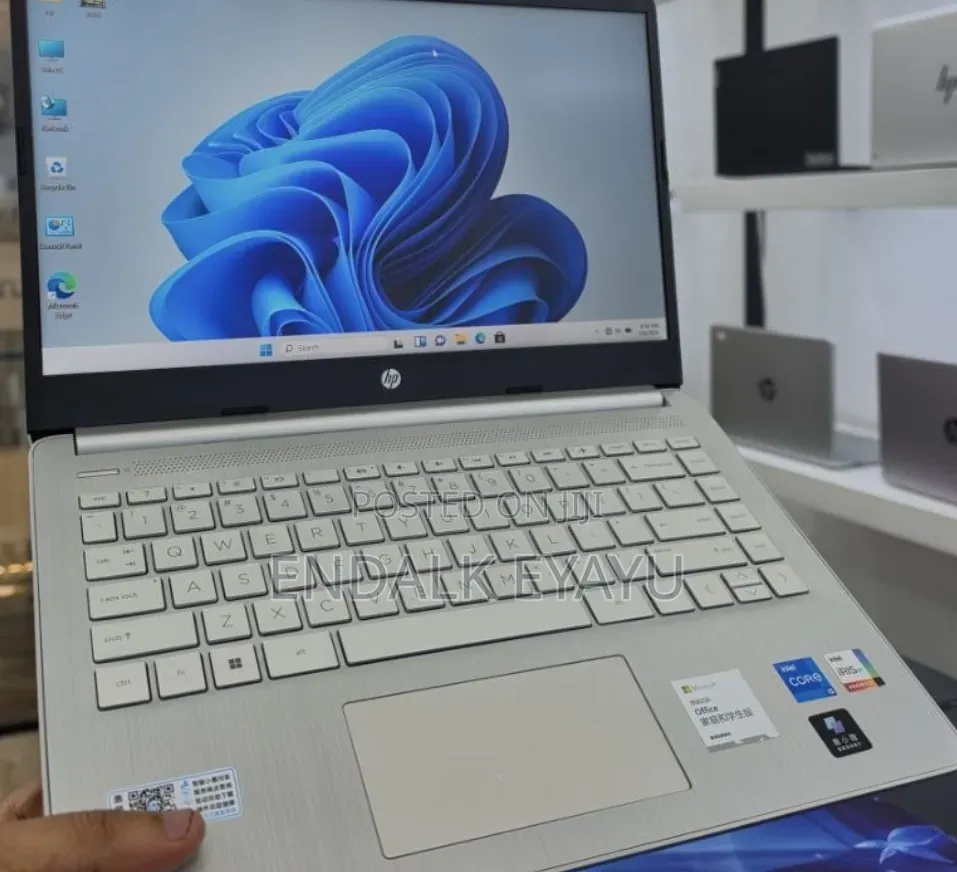 New Laptop HP Stream Notebook 16GB Intel Core i5 SSD 512GB