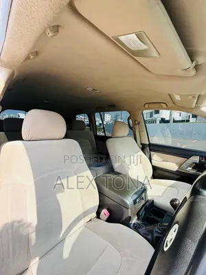 Toyota Land Cruiser Prado 2009 White