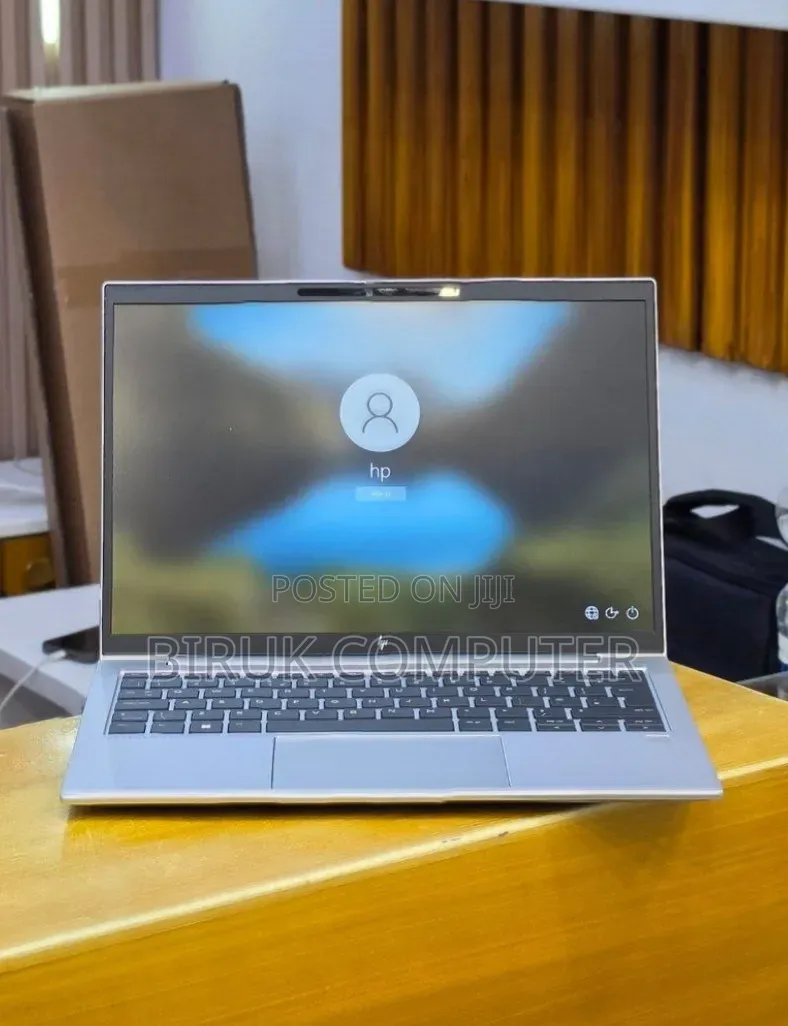 New Laptop HP Elite x360 830 G10 16GB Intel Core i5 SSD 512GB